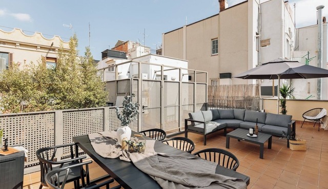 Arenal - 3 bedrooms and terrace in Sarrià