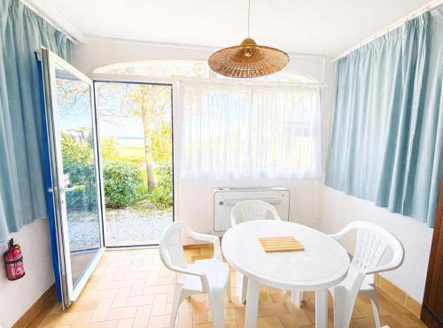Argelès-sur-Mer : Appartement T2 cabine face à la mer, 4 couchages - FR-1-309-255