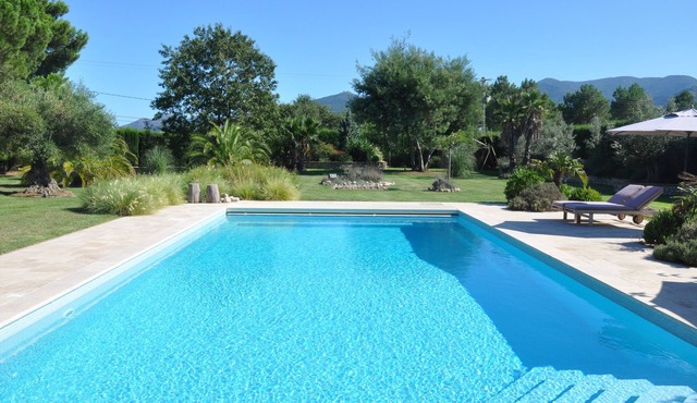 Argeles area Luxury Villa on 7000m2 Garden Property, AC, Pool, By Beach, 10pp