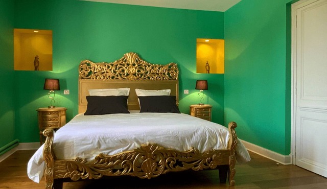 Argentonesse Castle, in the heart of the Périgord Noir, near Sarlat and the Chât