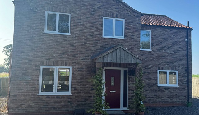 Arglam Lane Farm - 4 Bedroom Tranquil Countryside Retreat sleeps 7