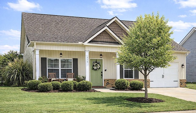 ARGO HOUSE Quiet Home Base for Aiken & Augusta. Fenced Yard & Air Filtration
