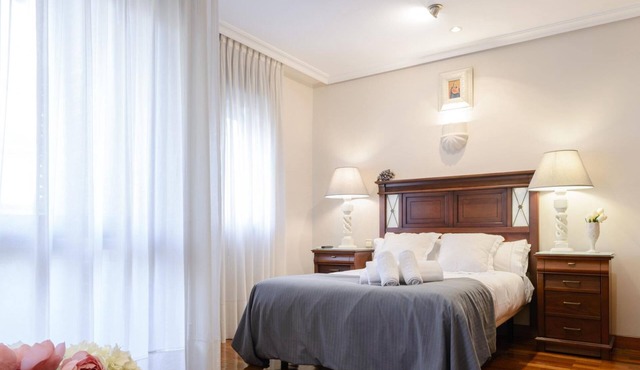 Argüelles, cozy apartment for 4 in the center, AC