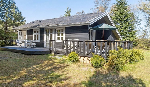 "Arild" - 10m from the sea by Interhome