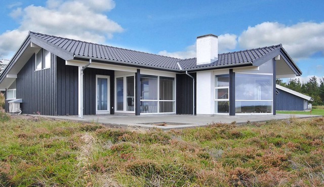 "Arisa" - 100m to the fjord by Interhome