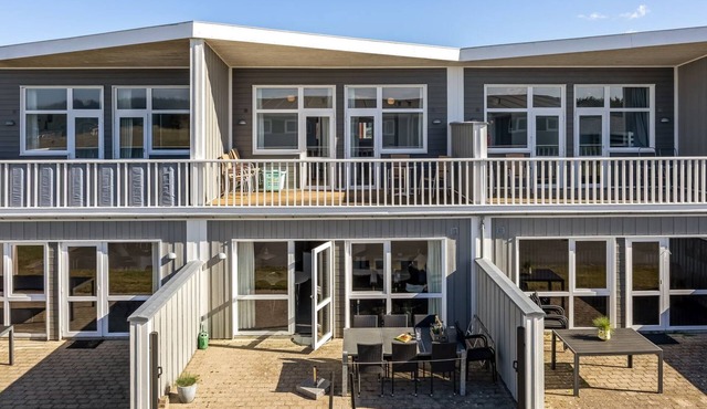"Arise" - 700m from the sea by Interhome