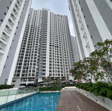 Arissa Homestay Midas Seri Alam