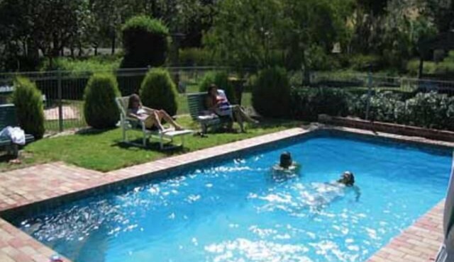 Aristocrat Waurnvale Motel