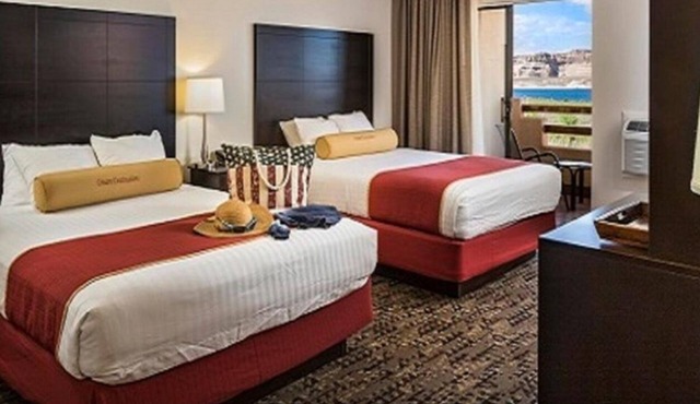 Arizona Escapade:Onsite Pool!Firepits!Pet Friendly!Near Page Municipal Airport