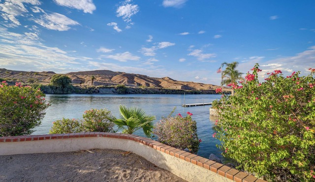 Arizona Retreat w/Pool & Colorado River Access!