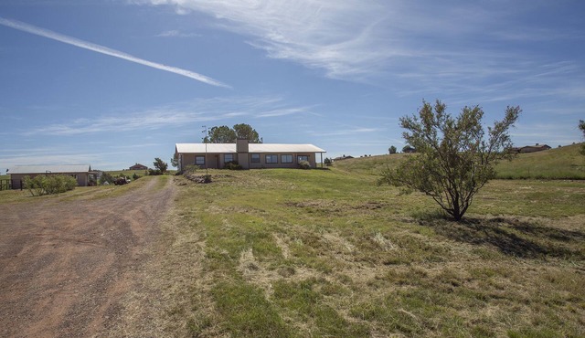 Arizona Wine Country, 4 bed/3bath 2 master suites. 2018 remodel