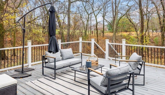 Arkansas Grand Oasis: Luxury & Adventure
