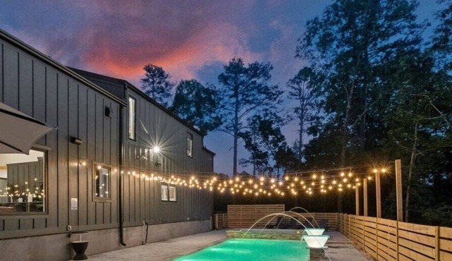 Arkansas Luxe Forest Haven: Pool, Cinema & More!