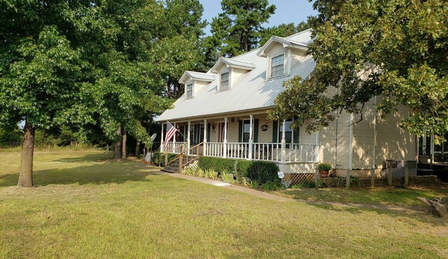 Arkansas Wilderness nestled between the Ouachita Mountains and Ozark Mountains