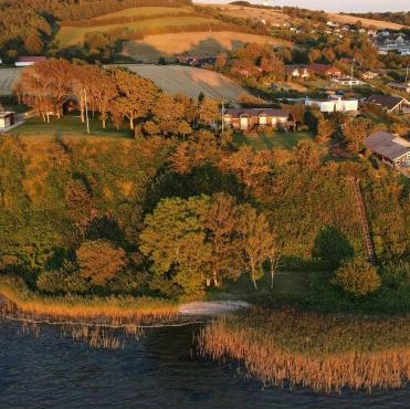 Arkitekttegnet Hus Med Udsigt Og Privat Strand