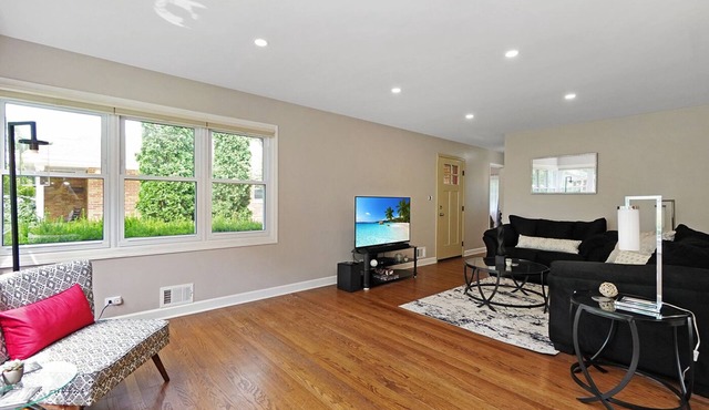 Arlington Heights FHS Rental