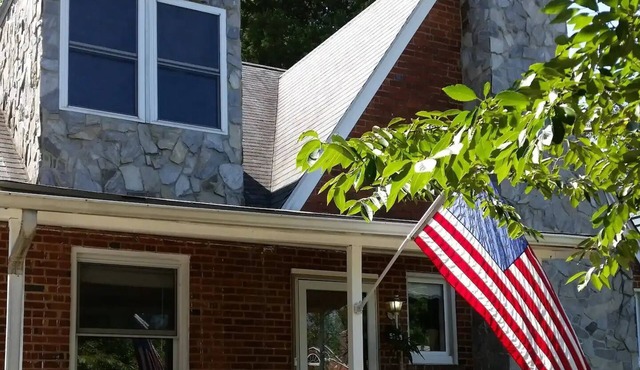 Arlington, VA - Historic Glencarlyn Gem