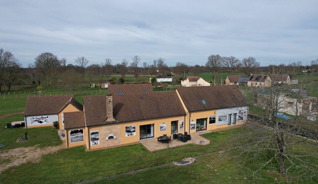 Arnage - Corner - Lodge - Piscine - Rêve au Mans