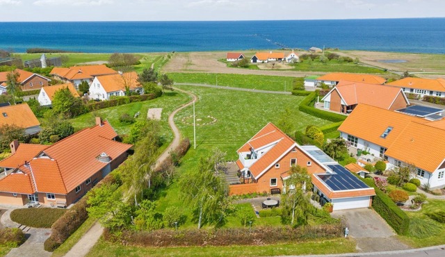 "Arnke" - 300m from the sea by Interhome