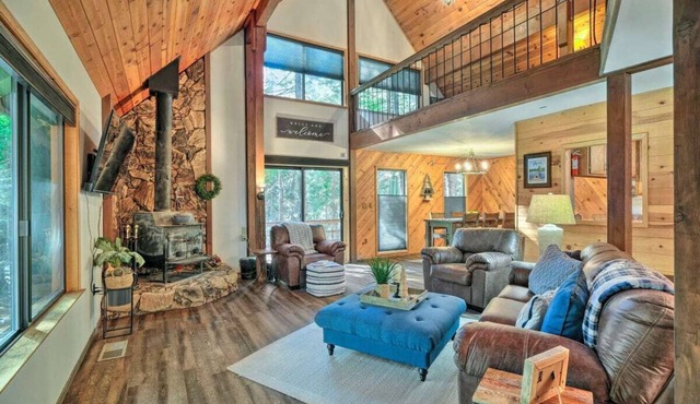 Arnold Cabin Close to Calaveras Big Trees State Park