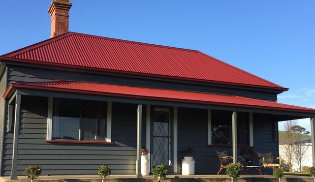 Arnolds of Noorat (Self contained cottage)