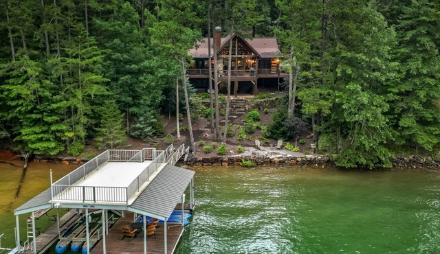 Around The Bend On Lake Blue Ridge