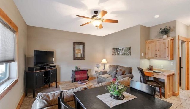 Arrowhead Condos Unit 3