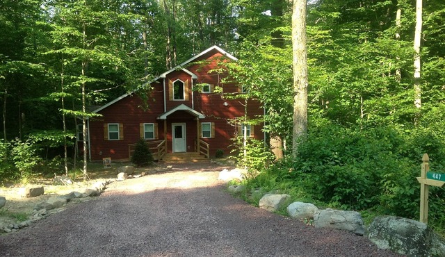 Arrowhead Lake Cabin, Modern Conveniences in Secluded Environment