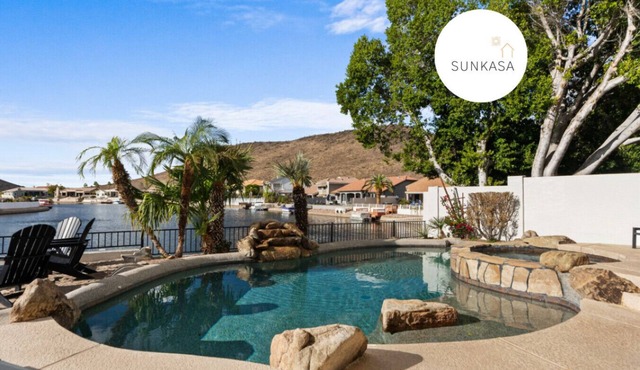 Arrowhead Lakes Luxury | Dock, Pontoon Boat, Pool & Fire Pit
