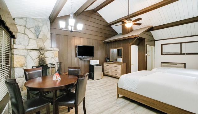 Arrowhead Tree Top Lodge