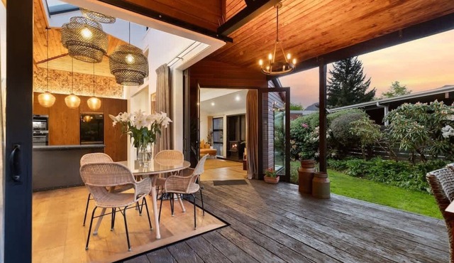 Arrowtown Luxury Escape with Hot Tub