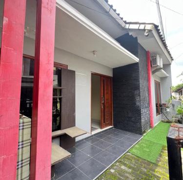 Arshatama Guest House UII