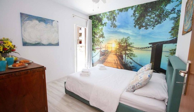 Art Apartment VII, private terrace