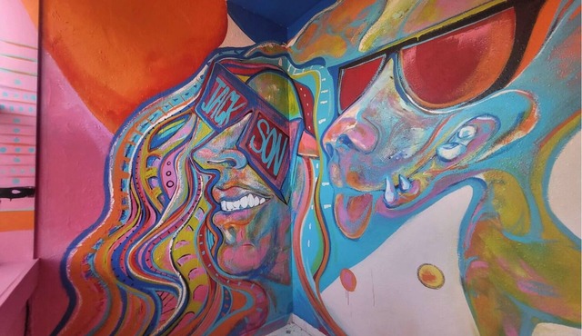 Art BnB in Downtown Jackson