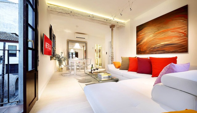 ART CHAPIZ I-Sunny Luxury Apartment-Albayzin. Alhambra views. Parking!