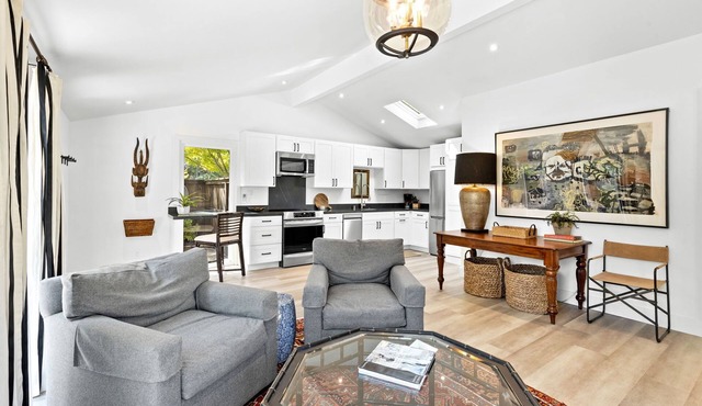 Art Collector's Sophisticated Guest House