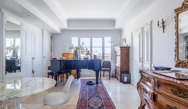 Art Deco Luxury Apartment with Breath Taking View on Cannes Bay by Olidesi