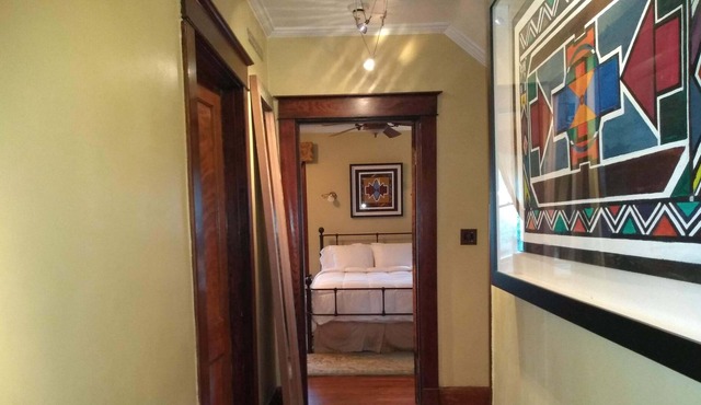 Art Deco Spacious Luxury Living