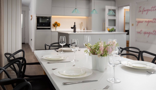 Art House Seahouses - sleeps 10 guests in 4 bedrooms