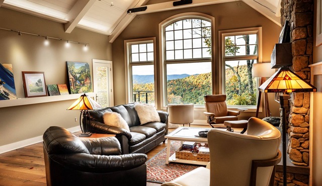 Art & Soul: Sauna/Hot Tub & Boot Warmer for guests