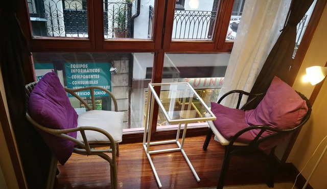 Artekale apartment in Old Town optional parking