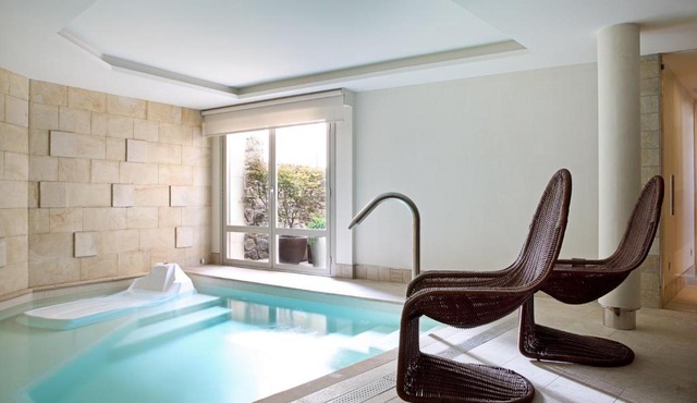 Artesa Suites & Spa