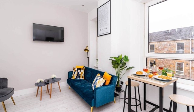 Arthur 2 Bed Home |Sleeps 4 Guest|Parking|3 Beds|Glasgow