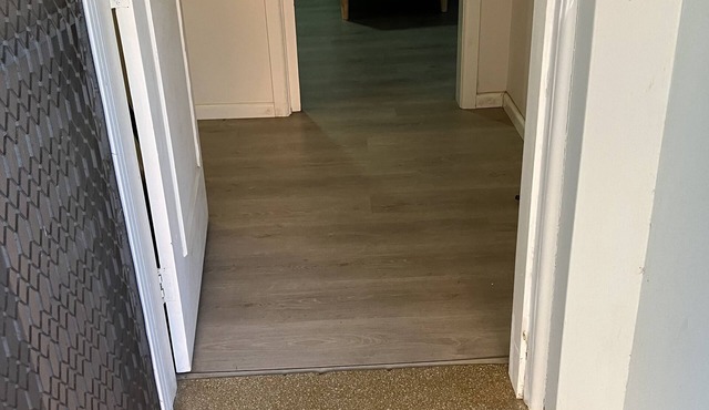 Arthur Abode- Centrally located 3 bedroom home.