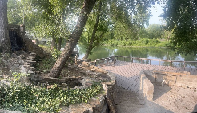 Arthur Murray's Motel