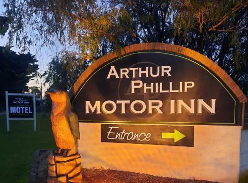 Arthur Phillip Motor Inn