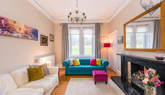 Arthur's Seat View Su