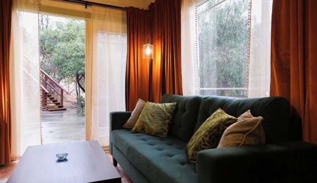 Artist Retreat: A cabin tucked away in nature close to LA