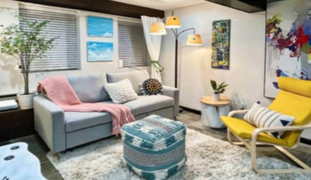 Artist's apartment in the heart of the city