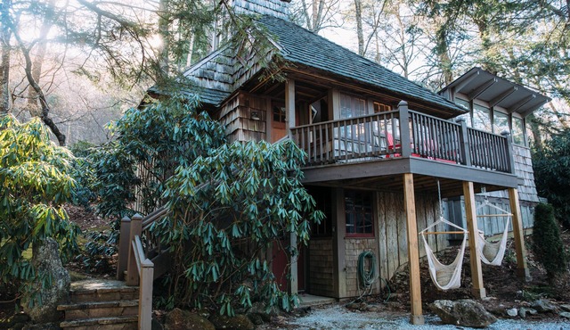 Artist's Studio In The Treetops, Walkable, Canoes